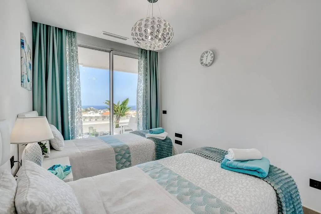 Apartment Luxury Apartment. Heated Pool. Ac. Ocean View! Costa Adeje  Spain